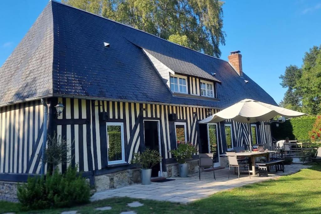 Maison A Colombages Pres De Deauville, Trouville Formentin Екстер'єр фото